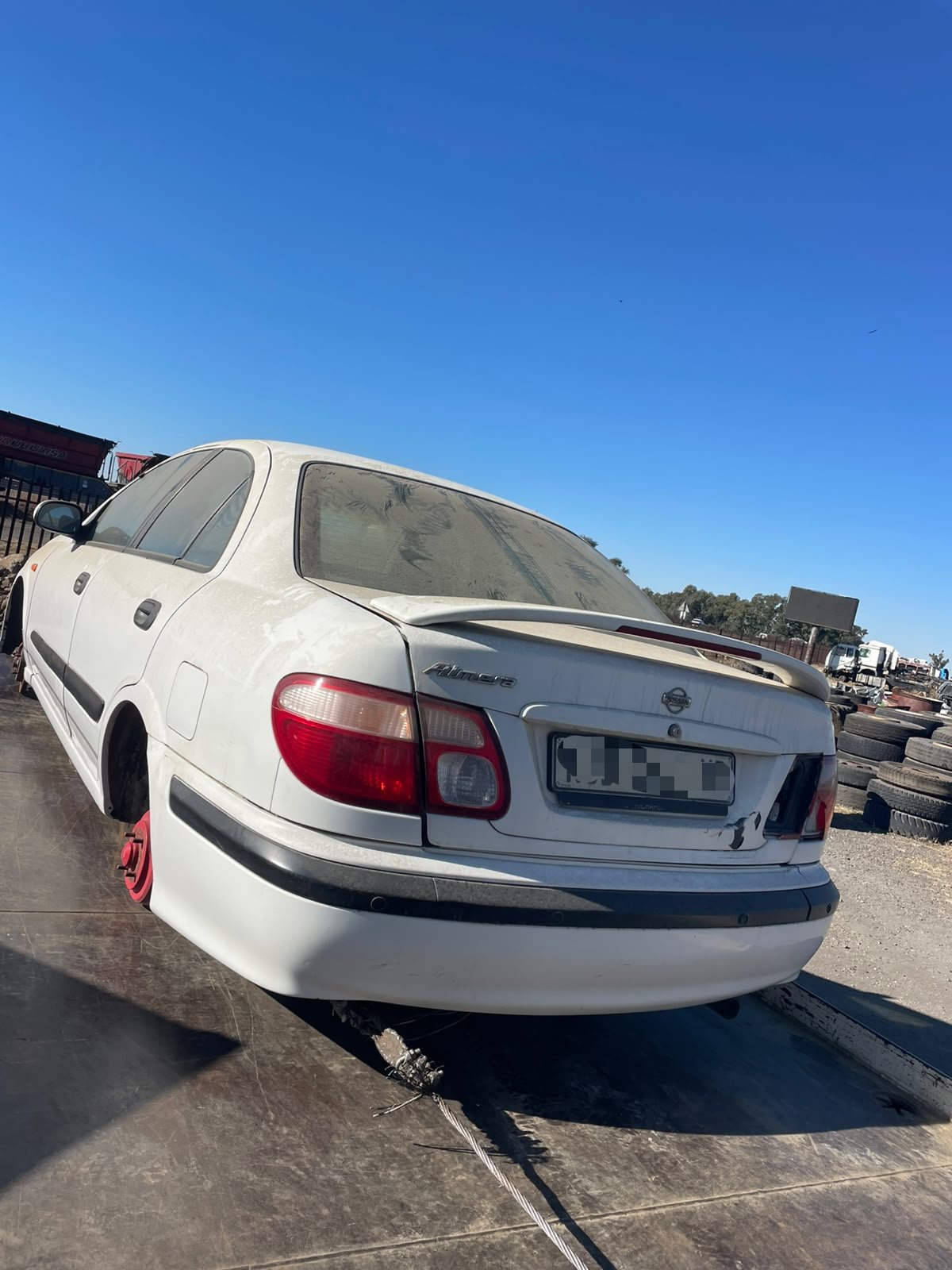 Nissan Almera parts