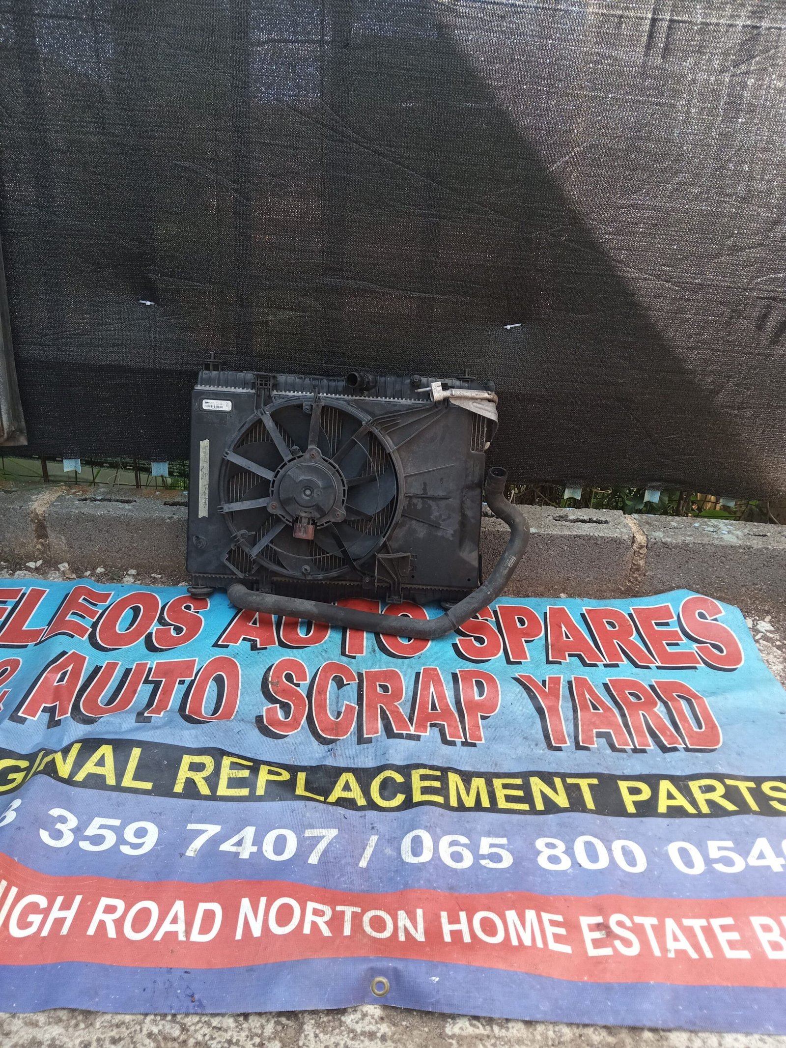 Ford Fiesta 1.0 EcoBoost radiator rack