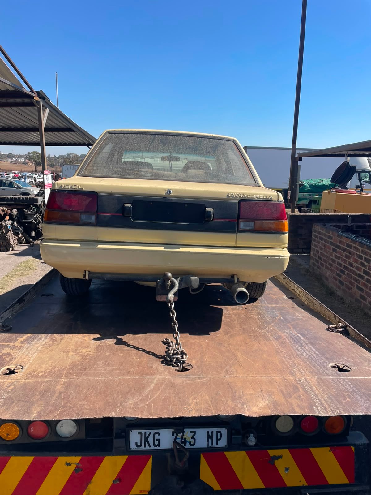 Toyota Corolla 1.6 GL parts available