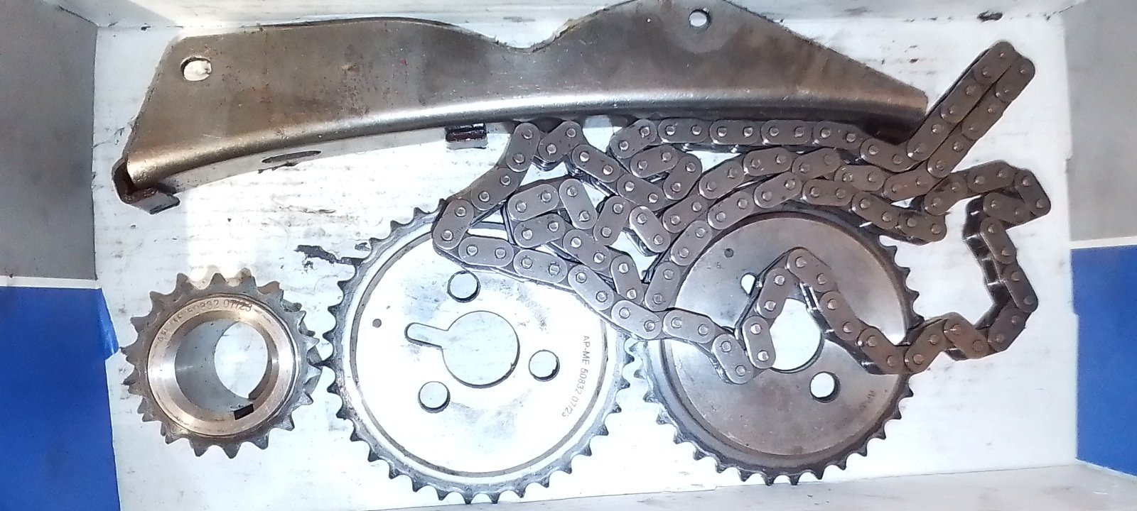 ENGI Belt tensioner TIMING CHAIN KIT