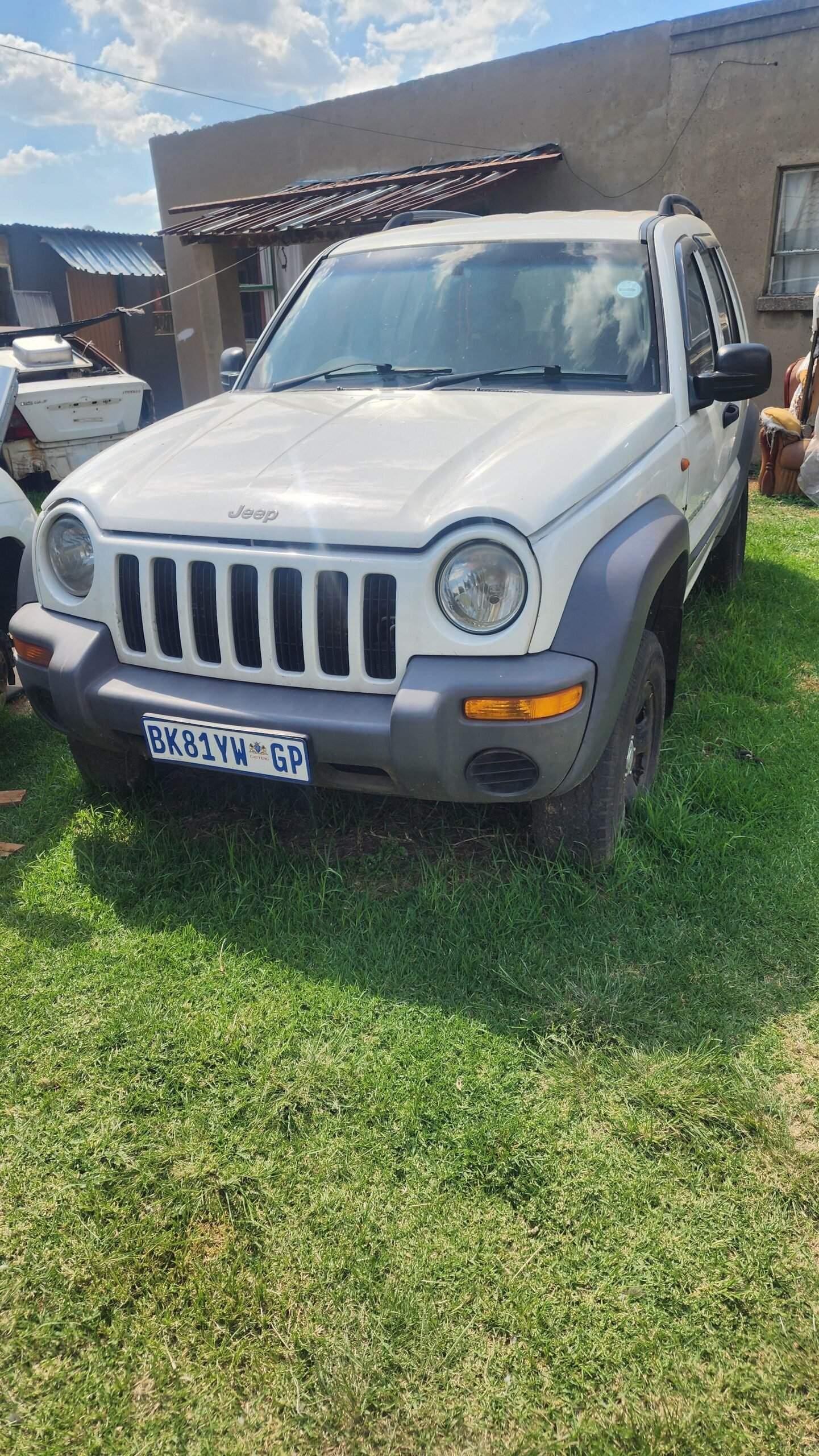 Jeep cherokee kj 2.8 crd 2003model