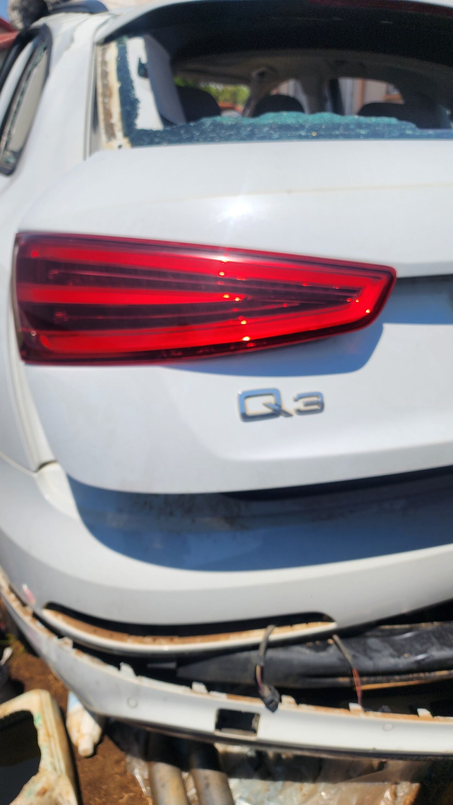Audi q3 2.0tdi 2014model