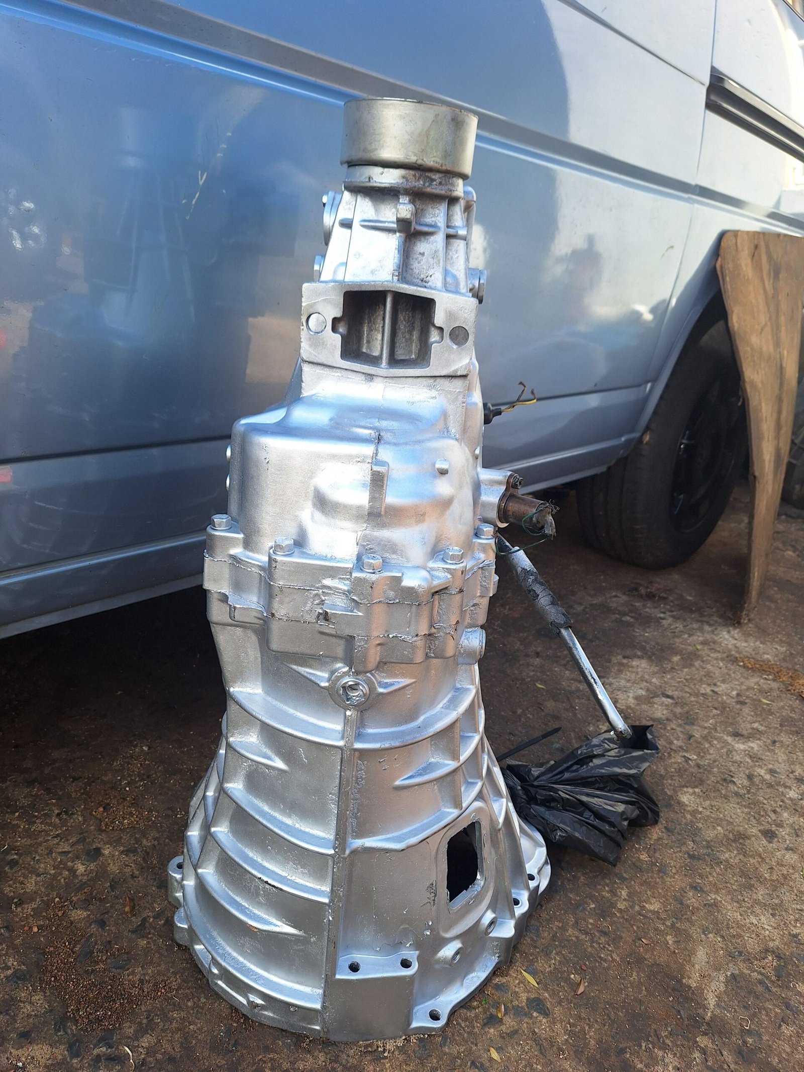 Nissan NP300 2.5 YD25 Reconditioned Gearbox