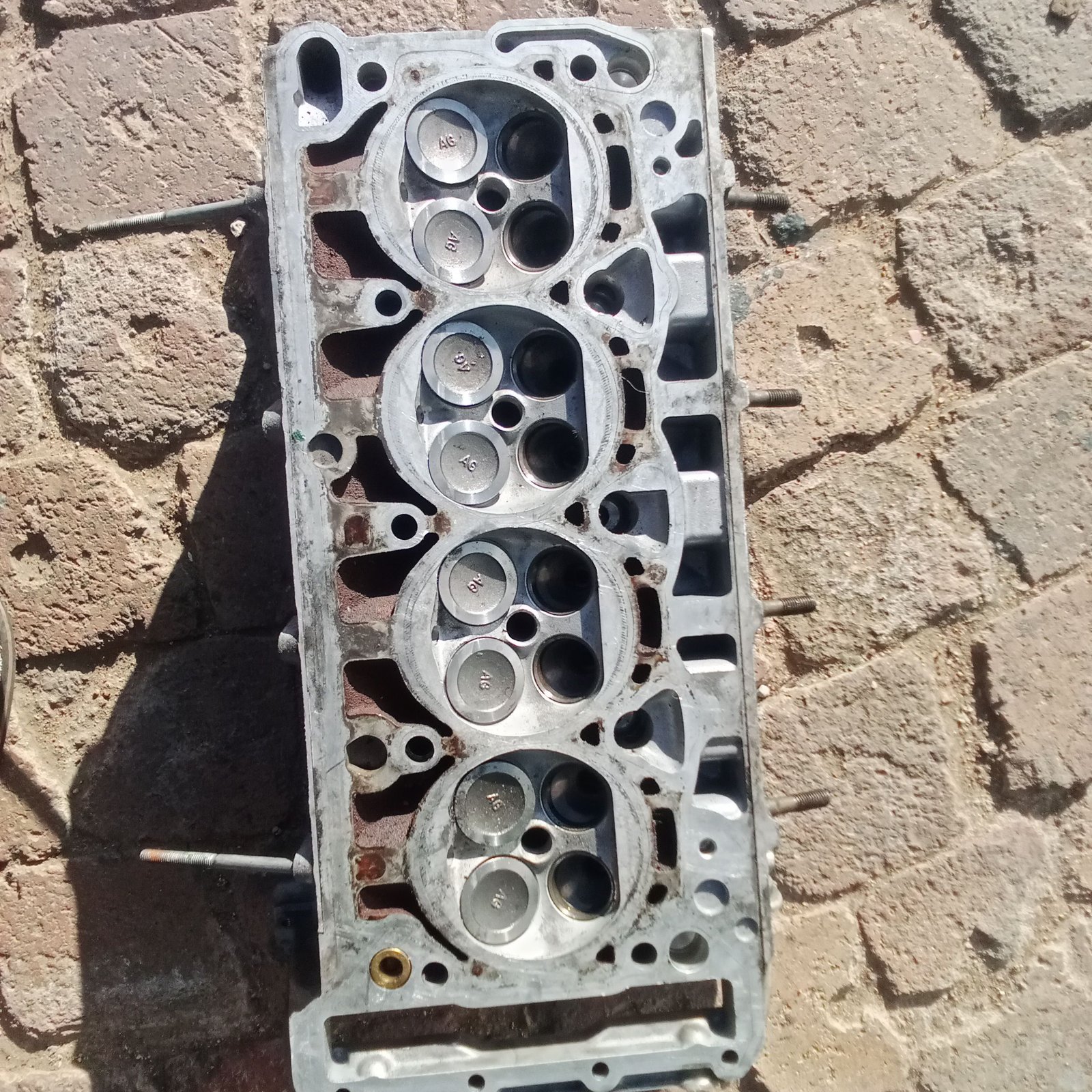 Golf 6 gti ccz 2.0tsi cylinder head