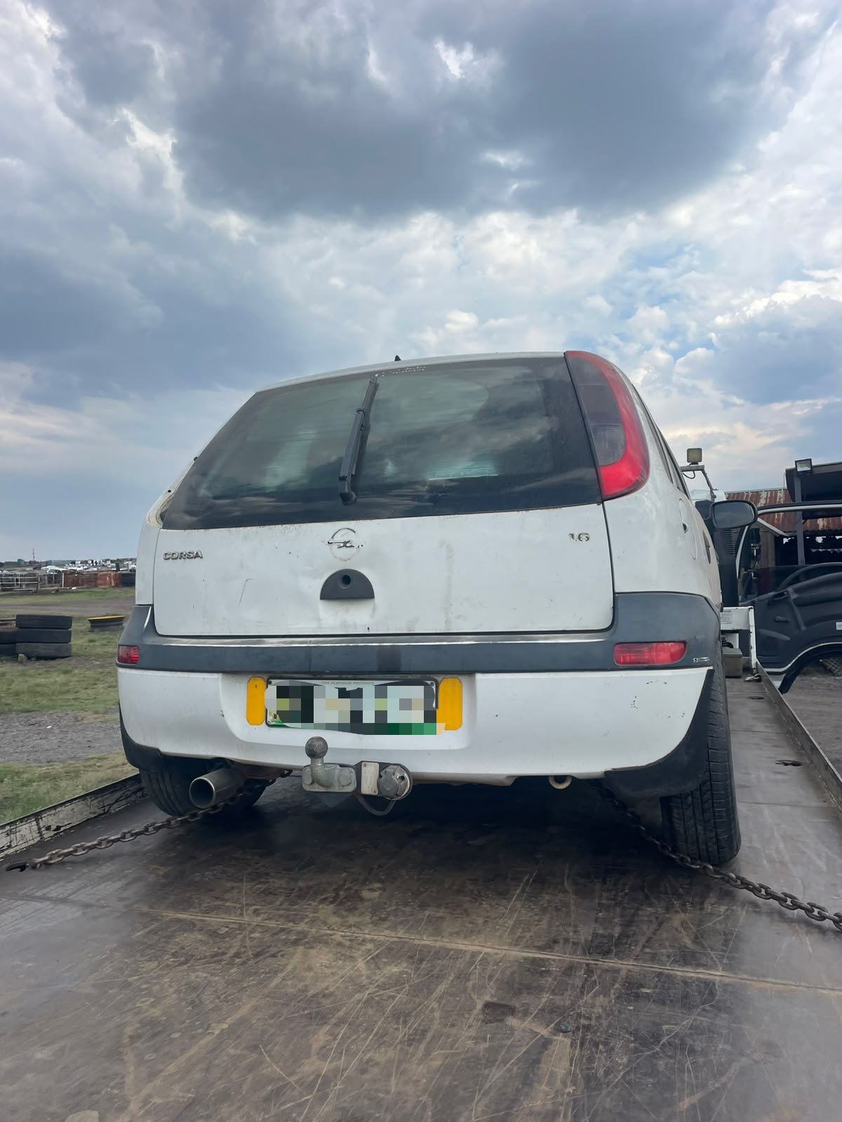 Opel Corsa parts available