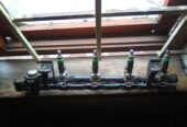 Ford Fuel Rail + 4 Injectors – 5M5G 9H487 / 98MF BC9F593