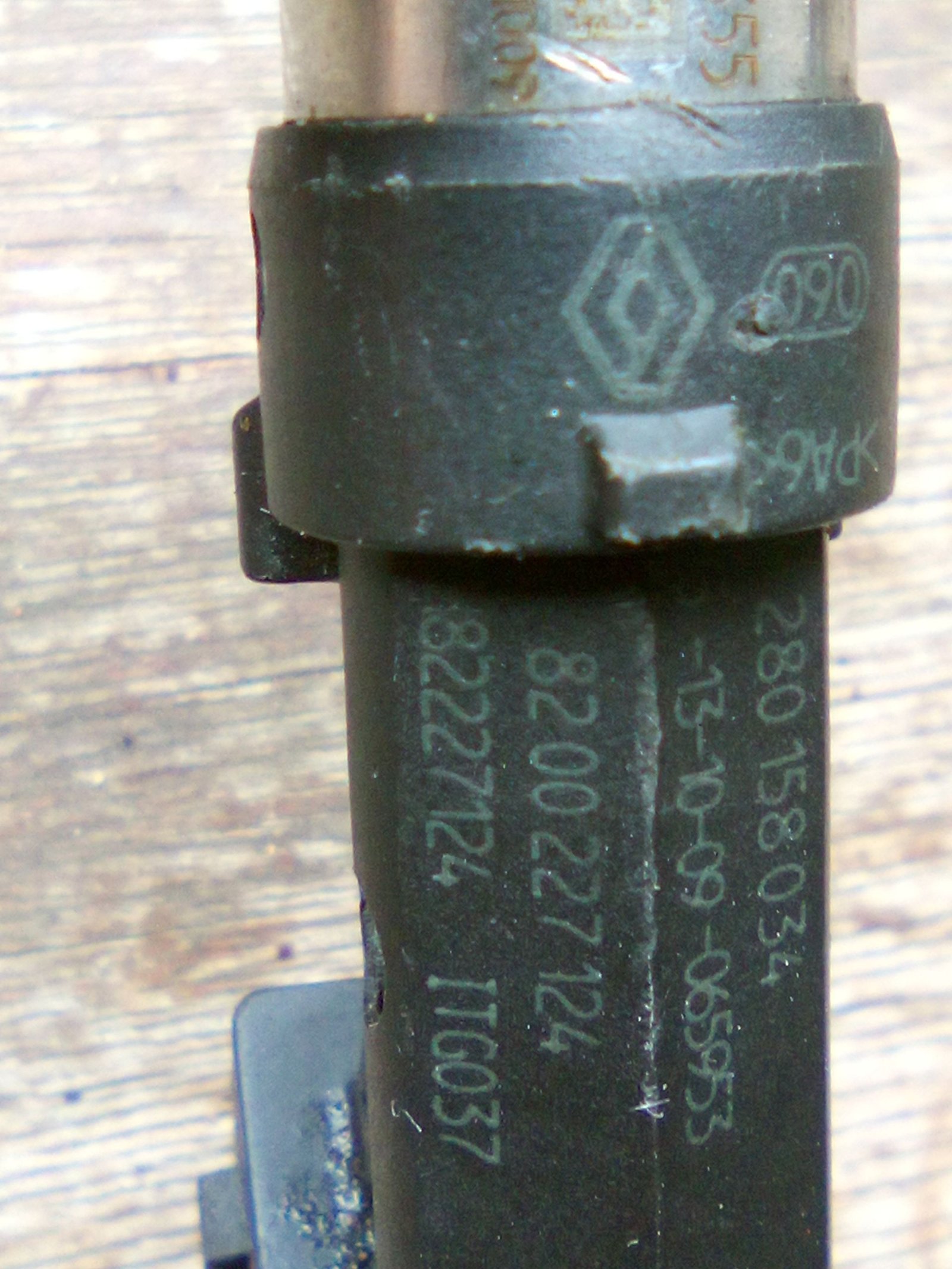 Renault Injectors on rail (8200494284/8200227124) – K7M/K7J Engines